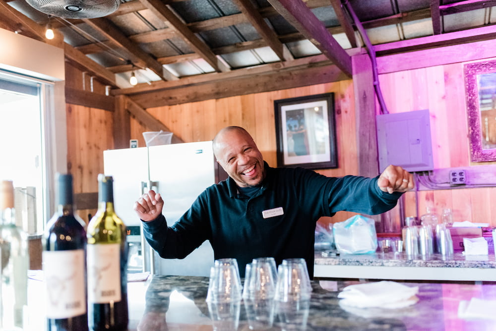 PourGuy Isreal. Heartland Meadows Wedding